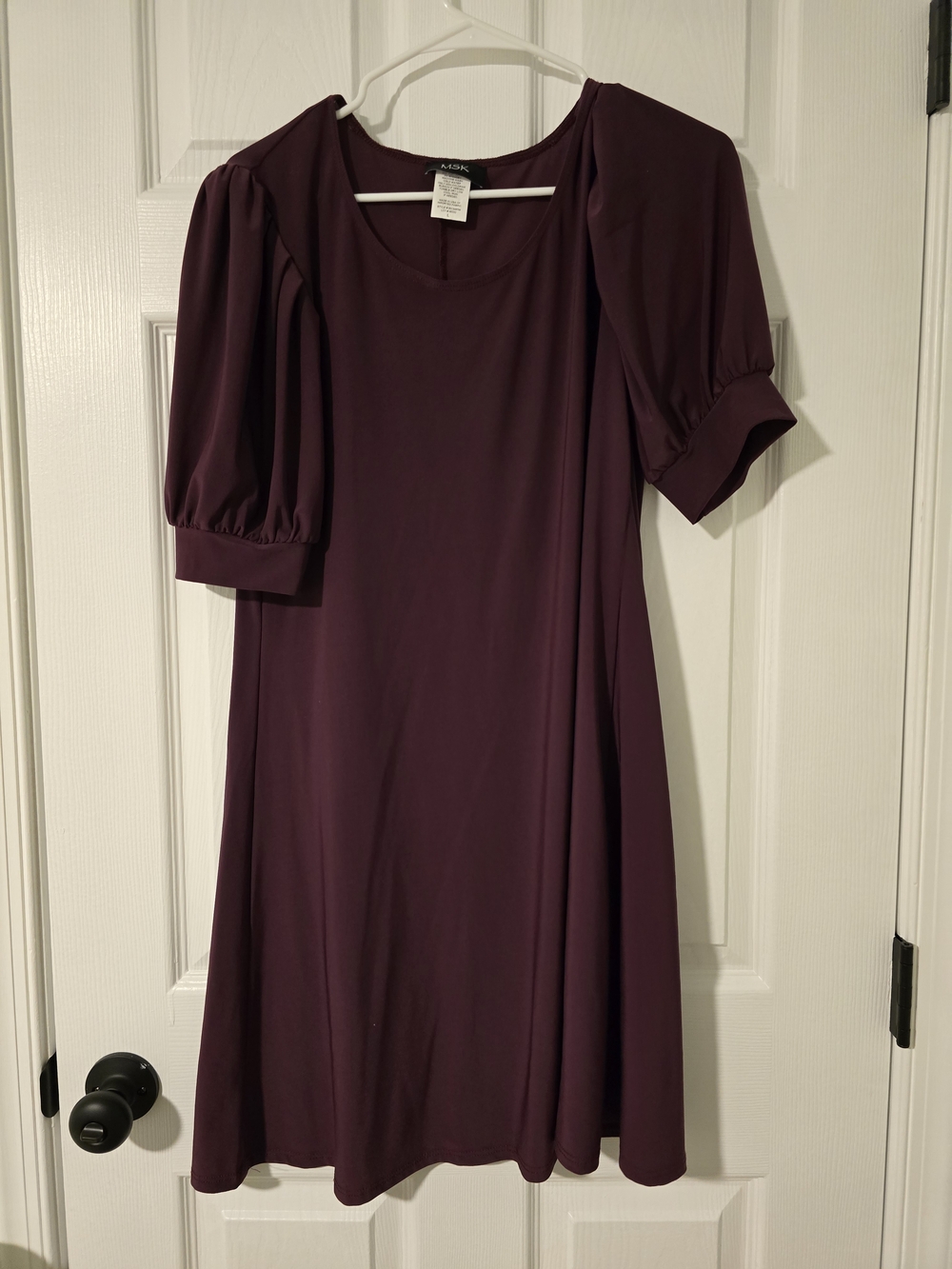 MSK Plum Puff-Sleeve Midi Dress